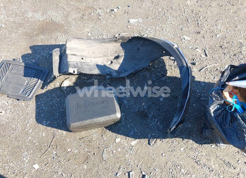 Photo 12 of 2014 Honda Accord EX-L V-6 (VIN 1HGCR3F86EA033685)