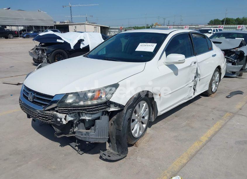 Photo 2 of 2014 Honda Accord EX-L V-6 (VIN 1HGCR3F86EA041639)