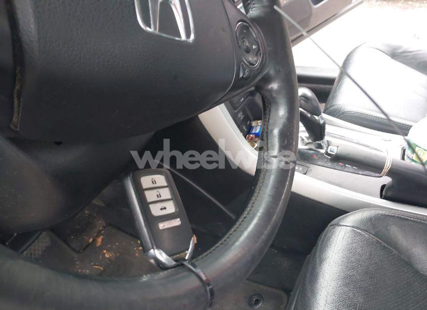 Photo 11 of 2015 Honda Accord EX-L V-6 (VIN 1HGCR3F86FA021800)