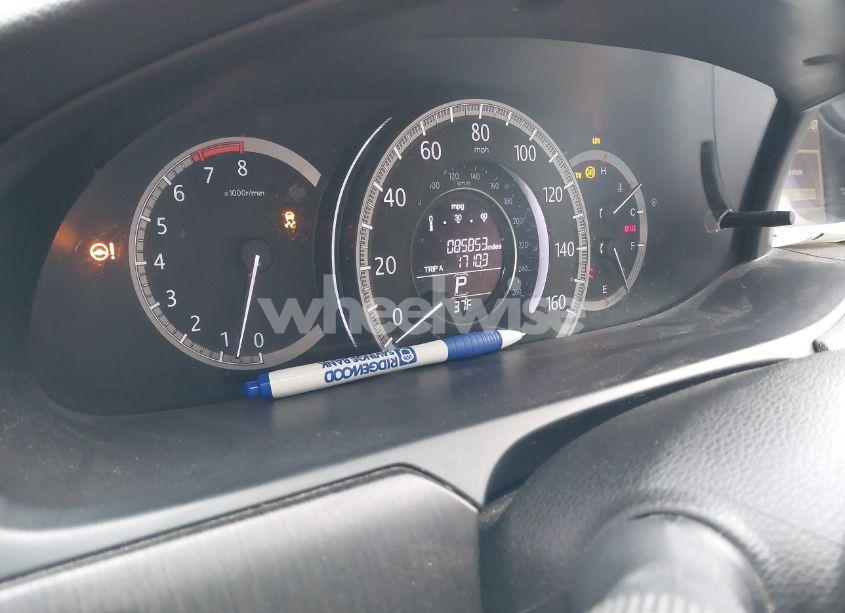 Photo 15 of 2015 Honda Accord EX-L V-6 (VIN 1HGCR3F86FA021800)