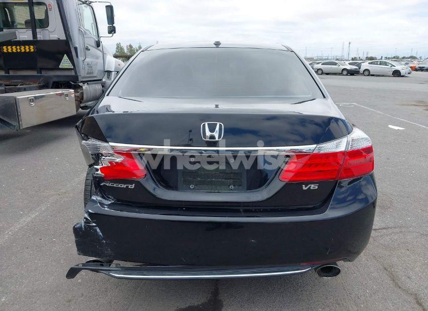 Photo 17 of 2015 Honda Accord EX-L V-6 (VIN 1HGCR3F86FA023207)