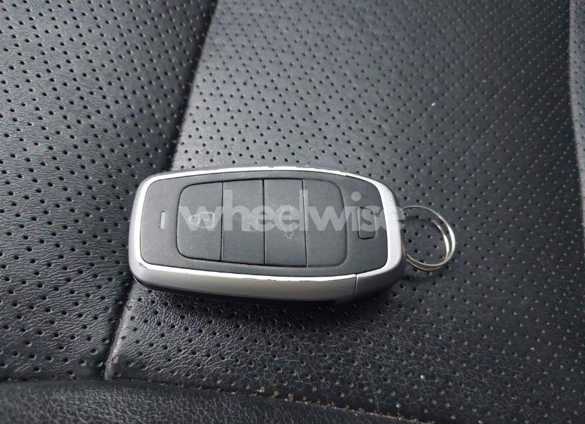 Photo 11 of 2015 Honda Accord EX-L V-6 (VIN 1HGCR3F86FA032893)