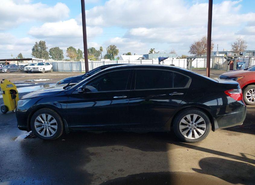 Photo 14 of 2015 Honda Accord EX-L V-6 (VIN 1HGCR3F86FA035275)