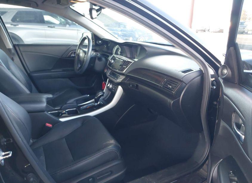 Photo 5 of 2015 Honda Accord EX-L V-6 (VIN 1HGCR3F86FA035275)