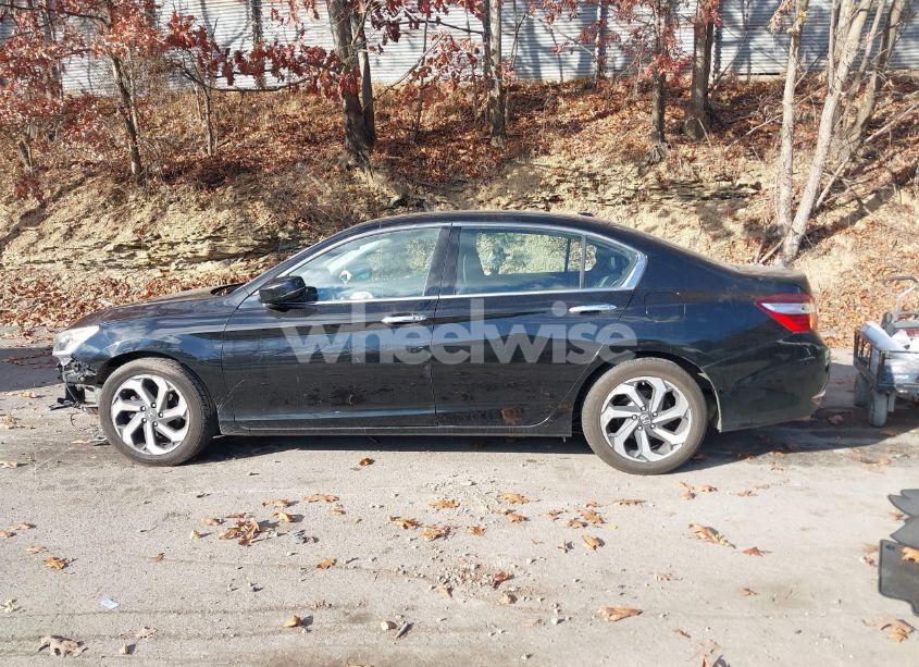 Photo 15 of 2016 Honda Accord EX-L V-6 (VIN 1HGCR3F86GA008238)