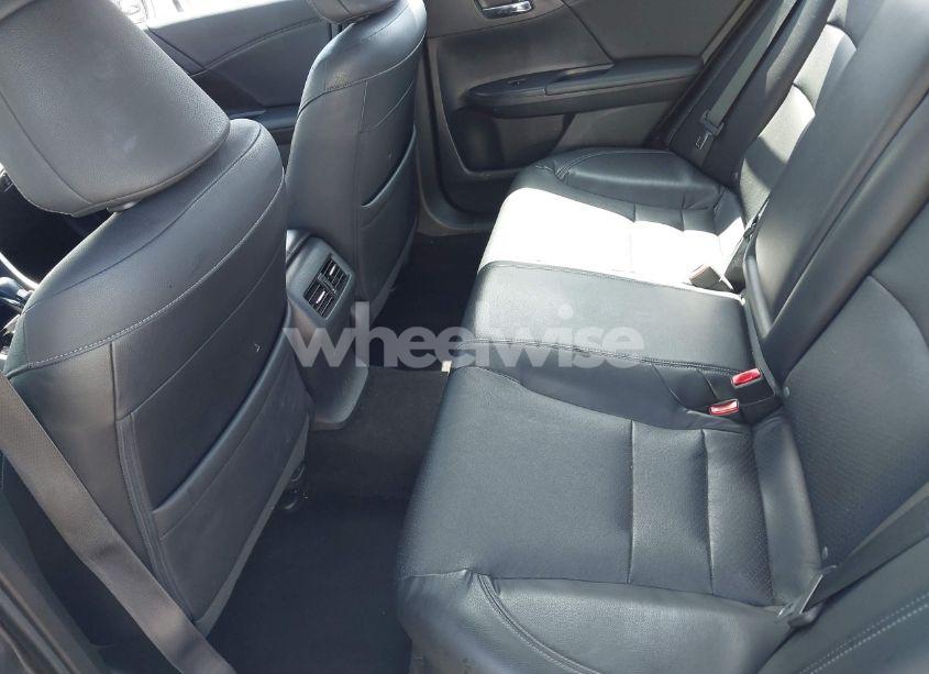 Photo 8 of 2016 Honda Accord EX-L V-6 (VIN 1HGCR3F86GA027291)