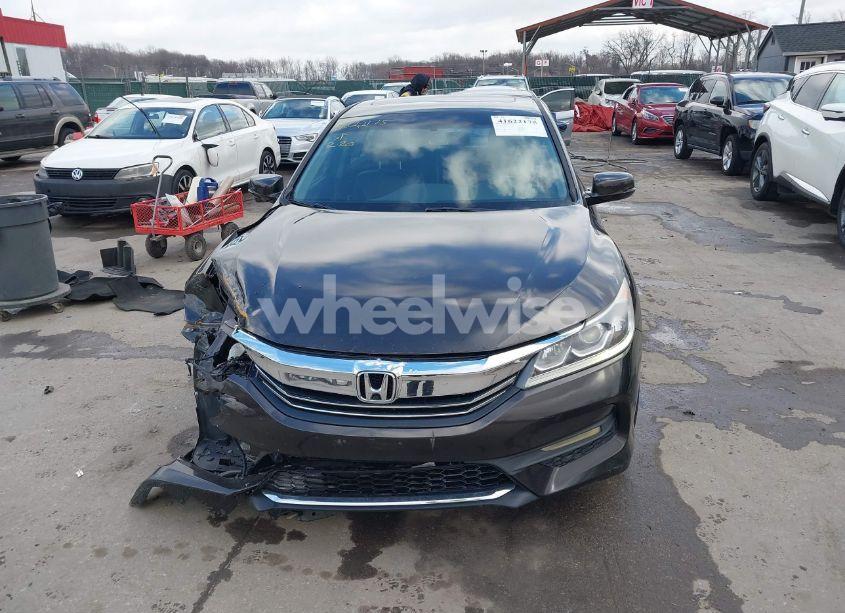 Photo 12 of 2016 Honda Accord EX-L V-6 (VIN 1HGCR3F86GA029350)