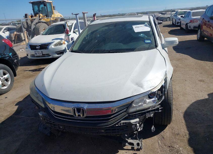 Photo 12 of 2016 Honda Accord EX-L V-6 (VIN 1HGCR3F86GA035147)