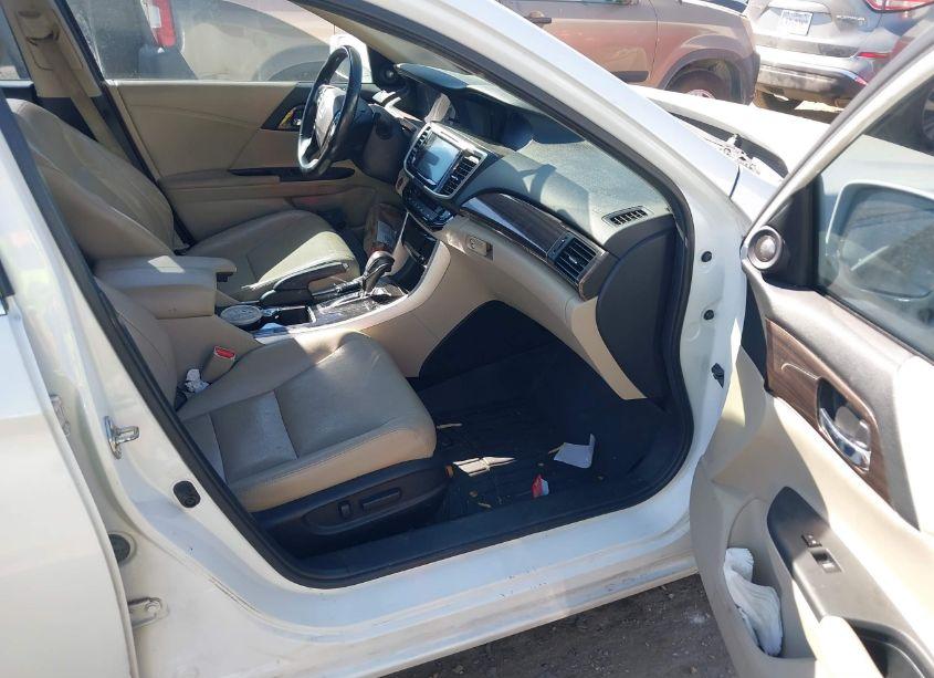 Photo 5 of 2016 Honda Accord EX-L V-6 (VIN 1HGCR3F86GA035147)