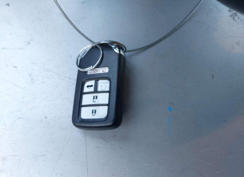 Photo 11 of 2017 Honda Accord EX-L V6 (VIN 1HGCR3F86HA033433)