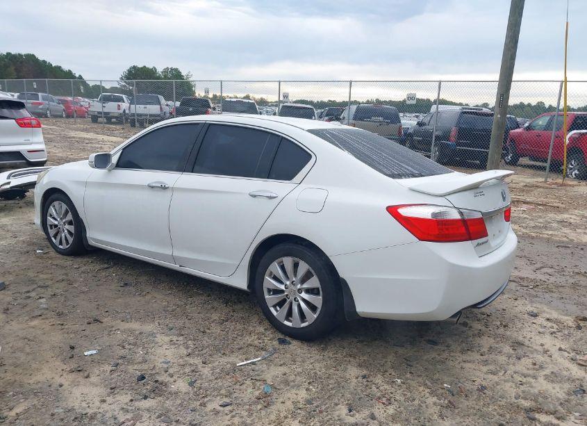 Photo 3 of 2013 Honda Accord EX-L V-6 (VIN 1HGCR3F87DA003433)