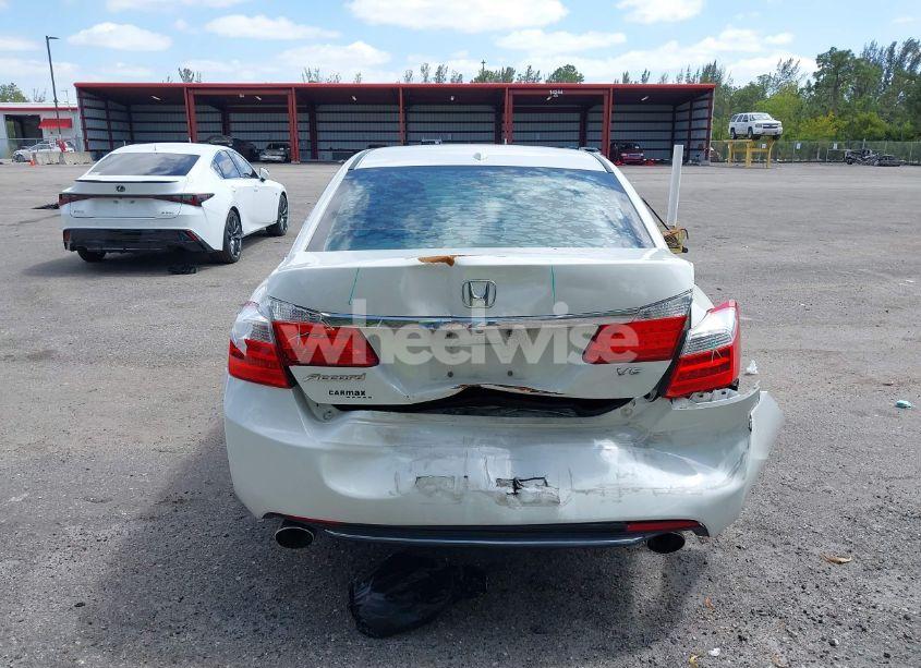 Photo 16 of 2013 Honda Accord EX-L V-6 (VIN 1HGCR3F87DA011628)