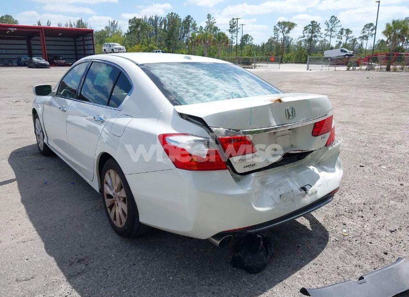 Photo 17 of 2013 Honda Accord EX-L V-6 (VIN 1HGCR3F87DA011628)