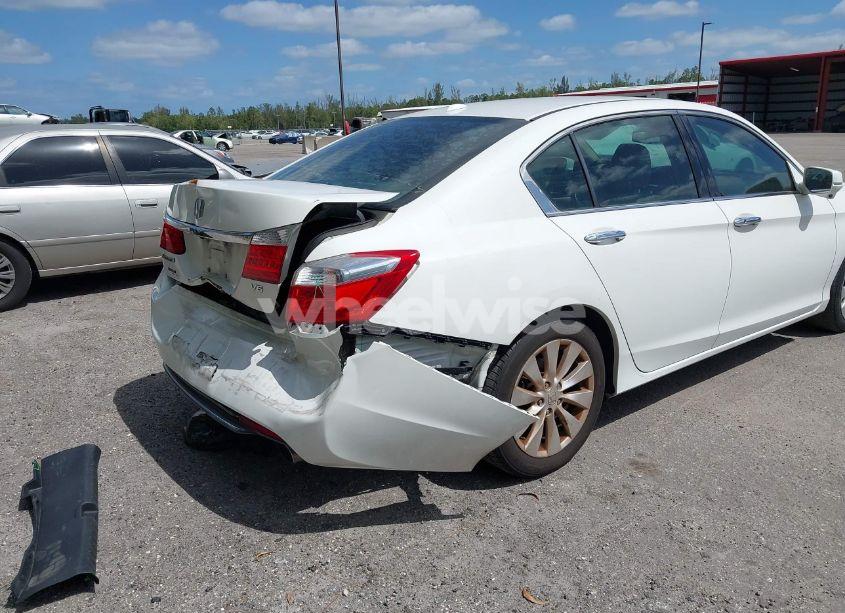 Photo 18 of 2013 Honda Accord EX-L V-6 (VIN 1HGCR3F87DA011628)