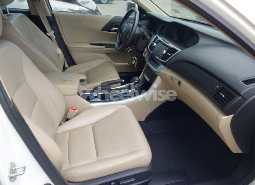 Photo 5 of 2013 Honda Accord EX-L V-6 (VIN 1HGCR3F87DA011628)