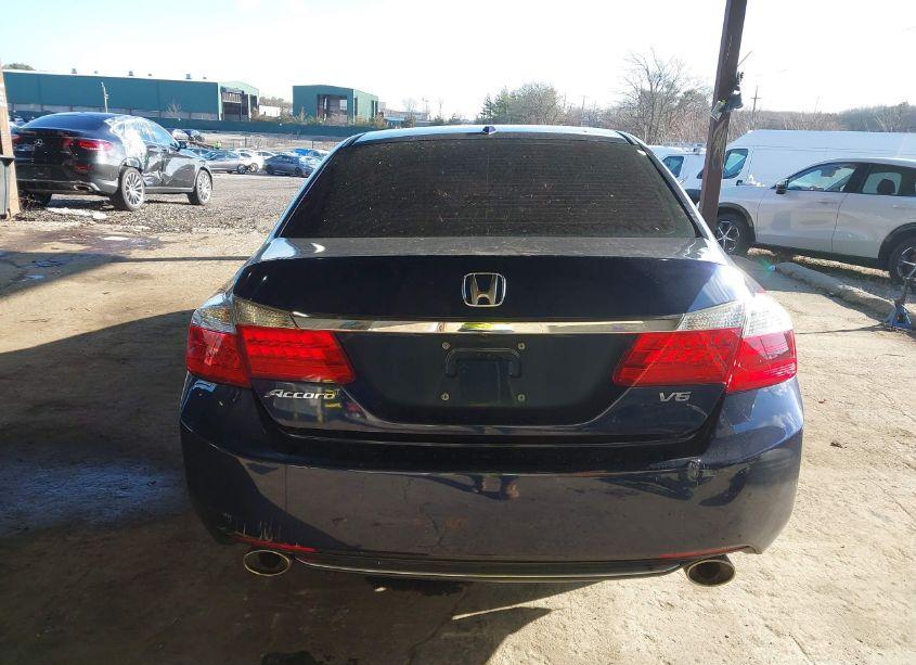 Photo 17 of 2013 Honda Accord EX-L V-6 (VIN 1HGCR3F87DA012004)