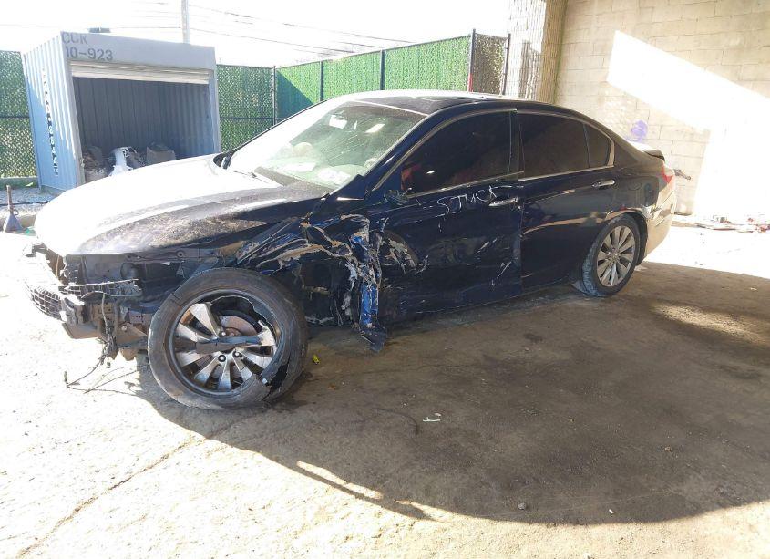 Photo 2 of 2013 Honda Accord EX-L V-6 (VIN 1HGCR3F87DA012004)