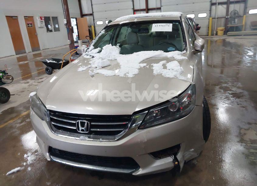 Photo 12 of 2013 Honda Accord EX-L V-6 (VIN 1HGCR3F87DA032351)