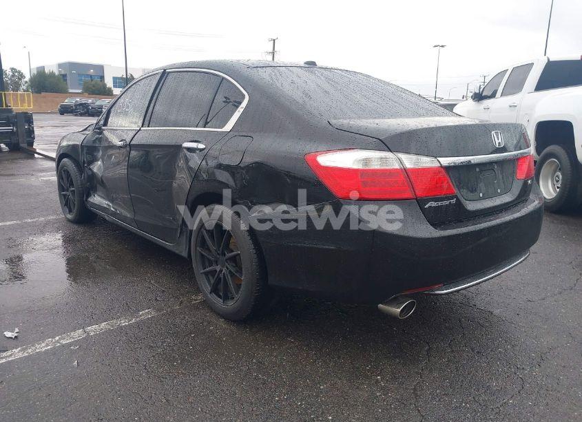 Photo 3 of 2013 Honda Accord EX-L V-6 (VIN 1HGCR3F87DA040028)