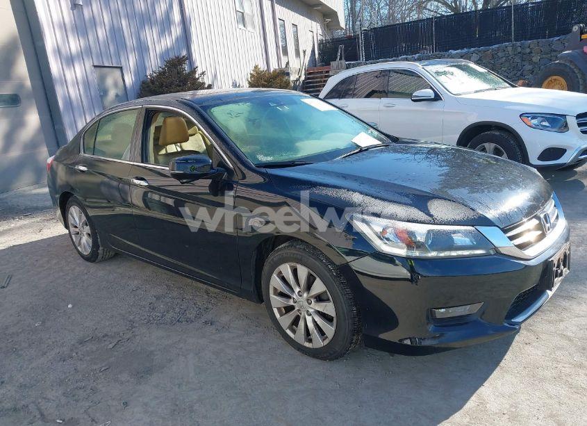 2014 Honda Accord EX-L V-6 (VIN 1HGCR3F87EA027961) main photo