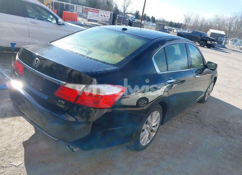 Photo 4 of 2014 Honda Accord EX-L V-6 (VIN 1HGCR3F87EA027961)