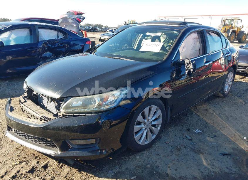Photo 2 of 2014 Honda Accord EX-L V-6 (VIN 1HGCR3F87EA038815)