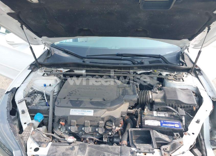 Photo 10 of 2015 Honda Accord EX-L V-6 (VIN 1HGCR3F87FA000549)