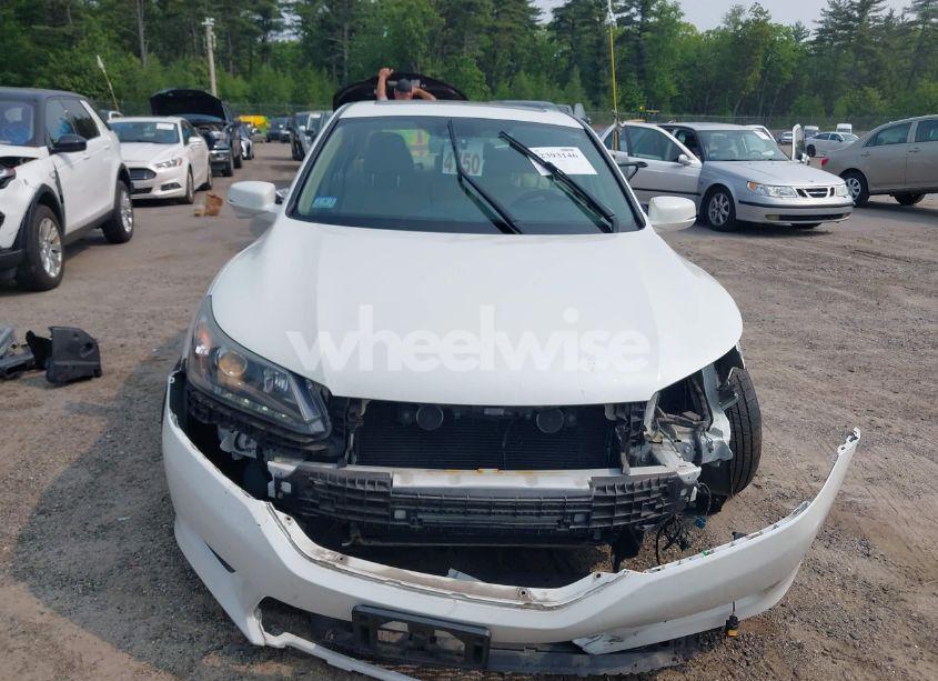 Photo 13 of 2015 Honda Accord EX-L V-6 (VIN 1HGCR3F87FA000549)