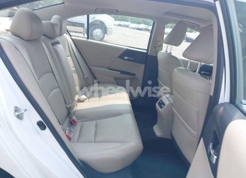 Photo 8 of 2015 Honda Accord EX-L V-6 (VIN 1HGCR3F87FA000549)