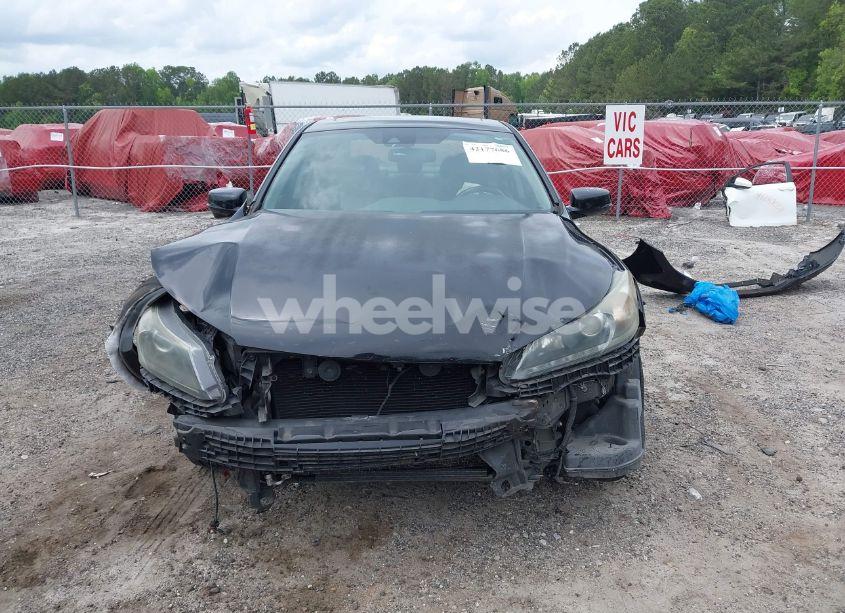 Photo 13 of 2015 Honda Accord EX-L V-6 (VIN 1HGCR3F87FA033521)