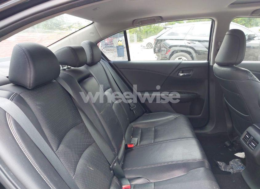 Photo 8 of 2015 Honda Accord EX-L V-6 (VIN 1HGCR3F87FA033521)