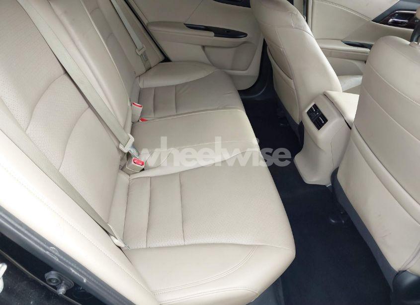 Photo 8 of 2016 Honda Accord EX-L V-6 (VIN 1HGCR3F87GA013528)