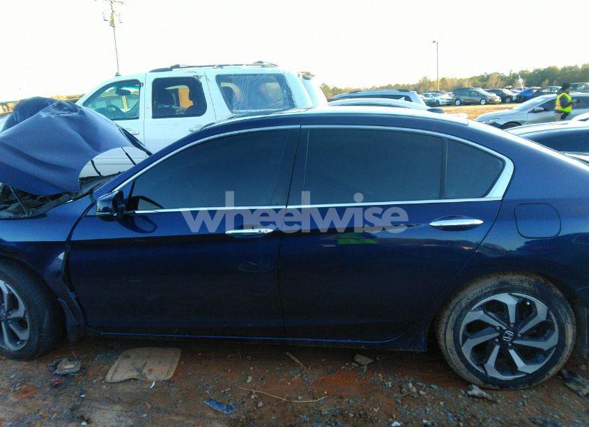 Photo 14 of 2017 Honda Accord EX-L V6 (VIN 1HGCR3F87HA015524)