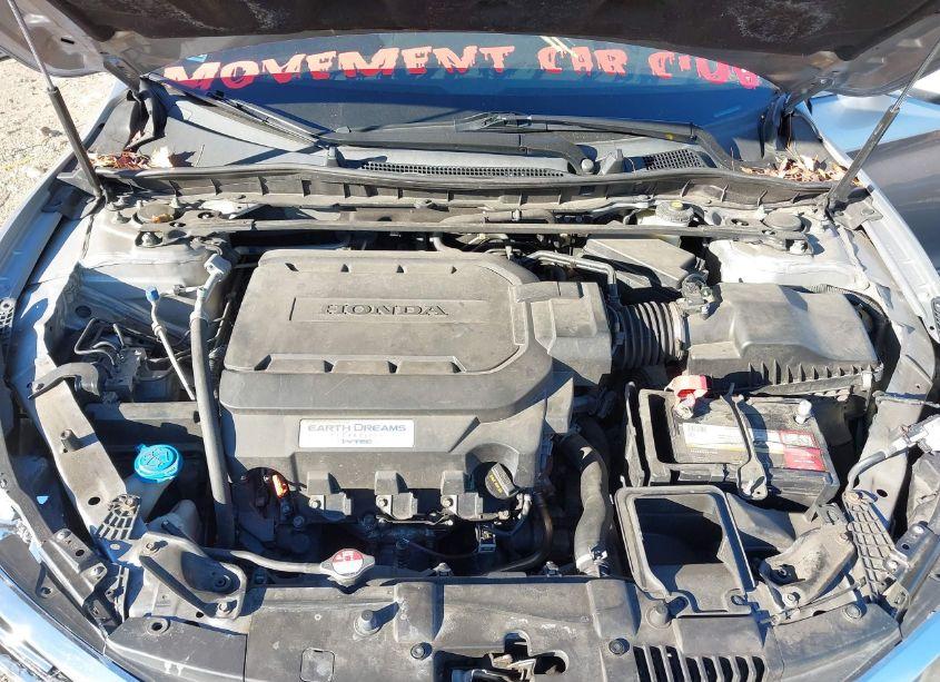 Photo 10 of 2017 Honda Accord EX-L V6 (VIN 1HGCR3F87HA037975)