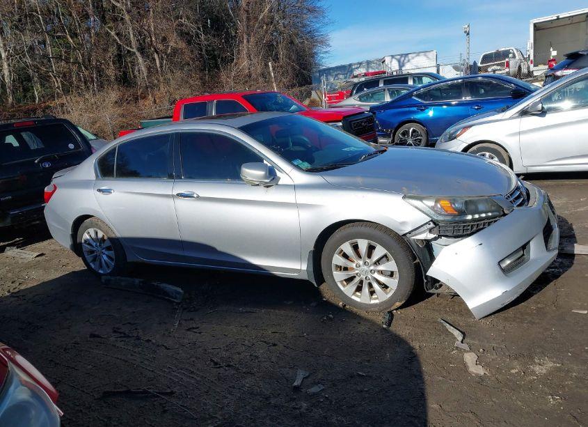 Photo 13 of 2013 Honda Accord EX-L V-6 (VIN 1HGCR3F88DA004932)