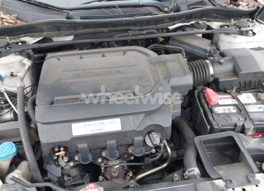 Photo 10 of 2013 Honda Accord EX-L V-6 (VIN 1HGCR3F88DA004980)