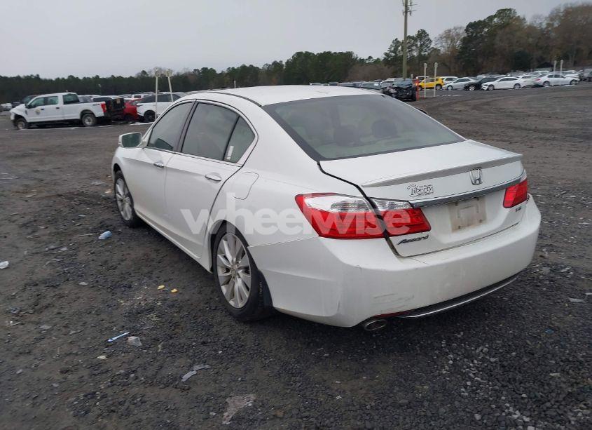 Photo 3 of 2013 Honda Accord EX-L V-6 (VIN 1HGCR3F88DA004980)