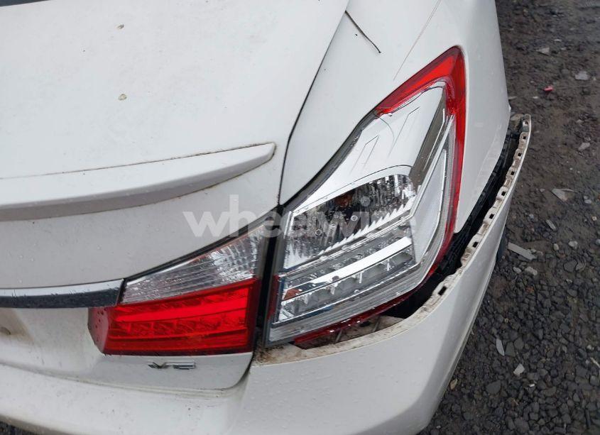 Photo 6 of 2013 Honda Accord EX-L V-6 (VIN 1HGCR3F88DA004980)