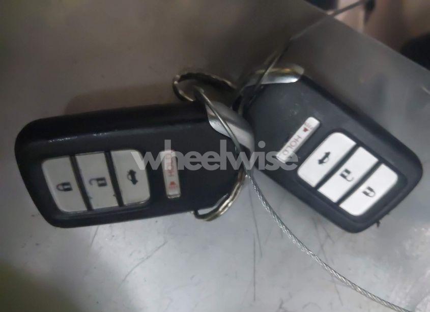 Photo 11 of 2013 Honda Accord SDN (VIN 1HGCR3F88DA011721)