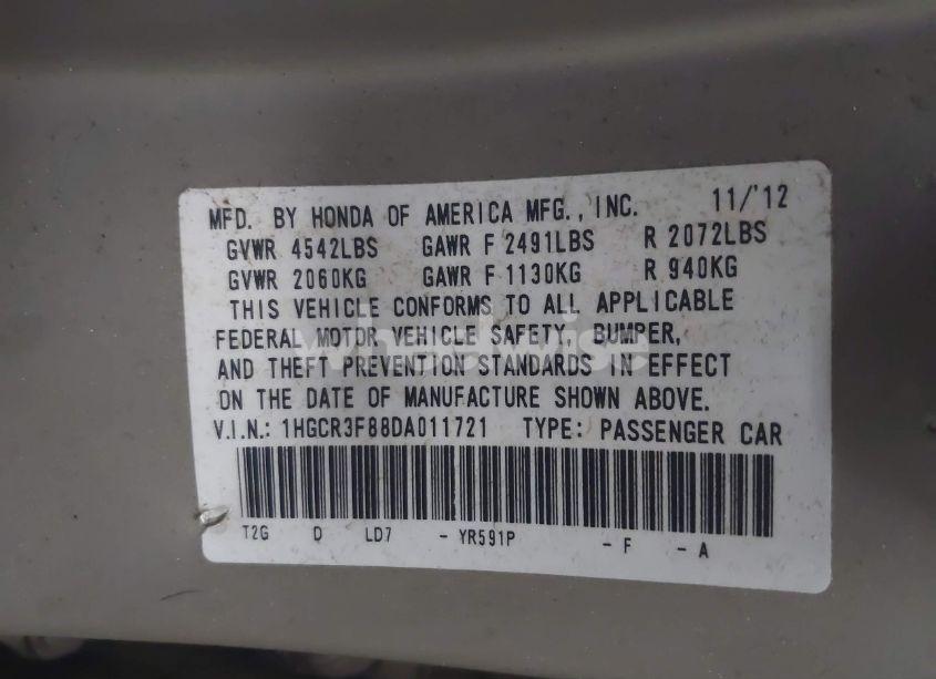 Photo 9 of 2013 Honda Accord SDN (VIN 1HGCR3F88DA011721)