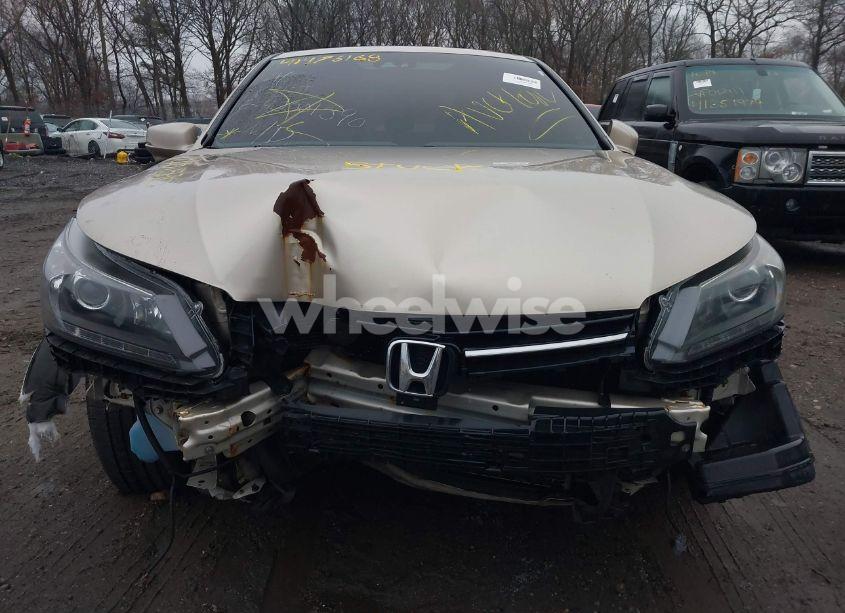Photo 6 of 2013 Honda Accord EX-L V-6 (VIN 1HGCR3F88DA015820)