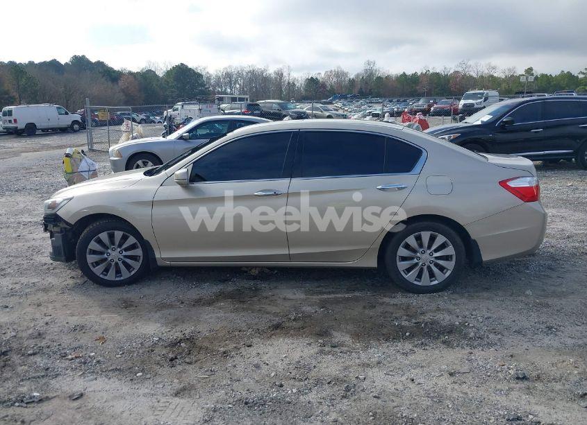 Photo 15 of 2013 Honda Accord EX-L V-6 (VIN 1HGCR3F88DA023903)
