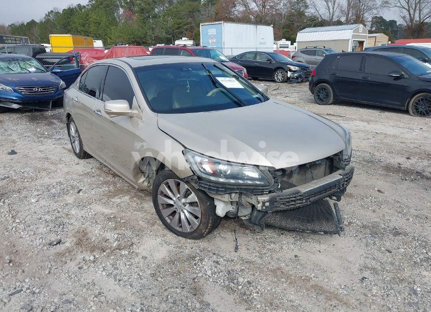 Photo 2 of 2013 Honda Accord EX-L V-6 (VIN 1HGCR3F88DA023903)