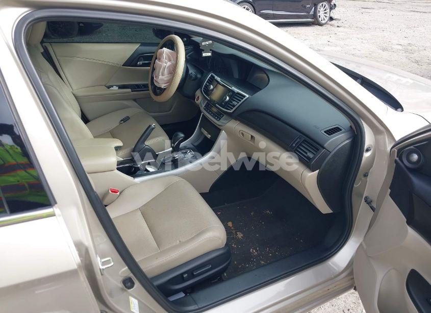 Photo 5 of 2013 Honda Accord EX-L V-6 (VIN 1HGCR3F88DA023903)