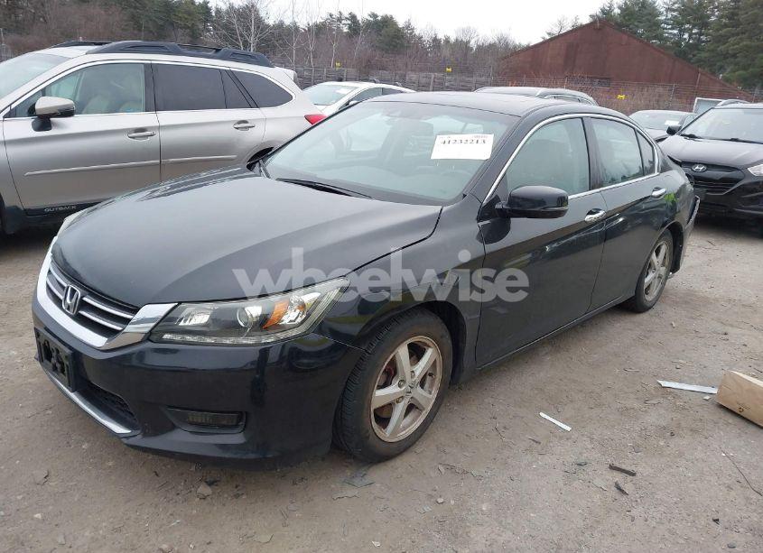 Photo 2 of 2013 Honda Accord EX-L V-6 (VIN 1HGCR3F88DA029166)