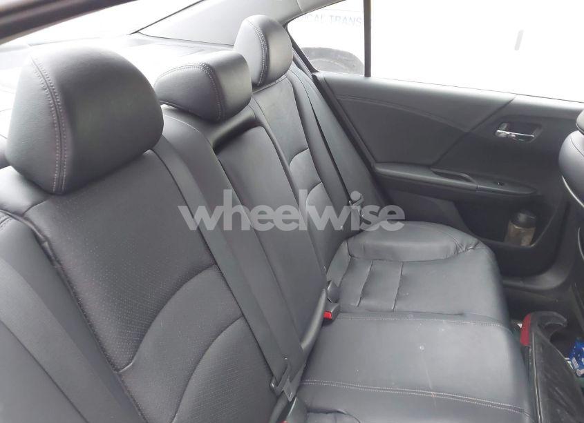 Photo 8 of 2013 Honda Accord EX-L V-6 (VIN 1HGCR3F88DA029166)