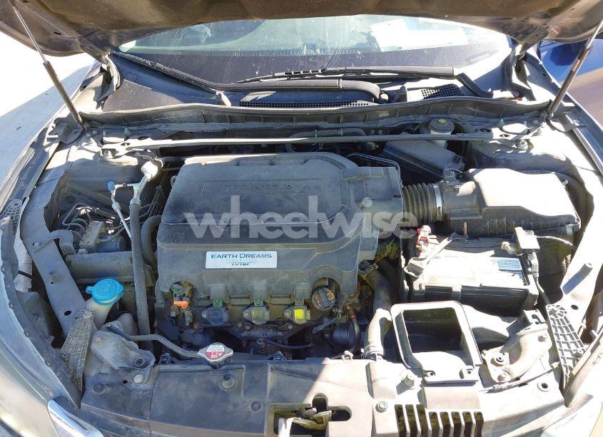 Photo 10 of 2013 Honda Accord EX-L V-6 (VIN 1HGCR3F88DA038093)