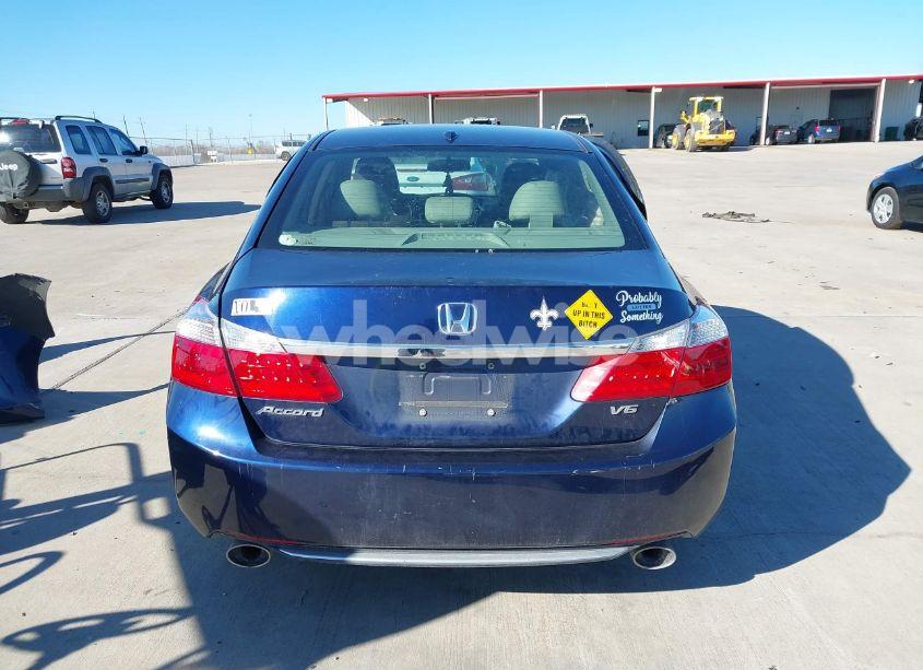 Photo 17 of 2013 Honda Accord EX-L V-6 (VIN 1HGCR3F88DA038093)