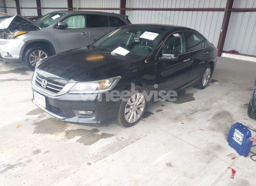 Photo 2 of 2014 Honda Accord EX-L V-6 (VIN 1HGCR3F88EA001370)