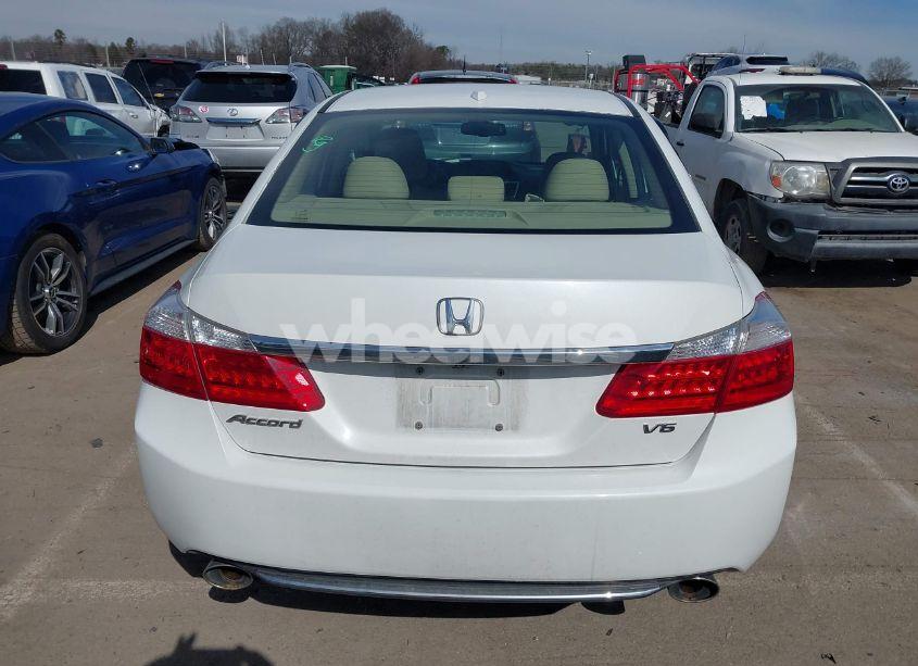 Photo 16 of 2014 Honda Accord EX-L V-6 (VIN 1HGCR3F88EA003586)